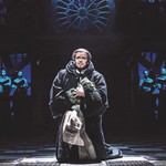 Szenenbild Der Glöckner von Notre Dame, Felix Martin als Frollo